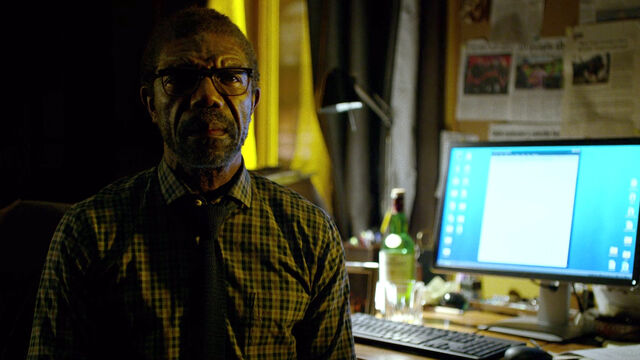 File:Ben-Urich-Office-Fisk-Threat.jpg