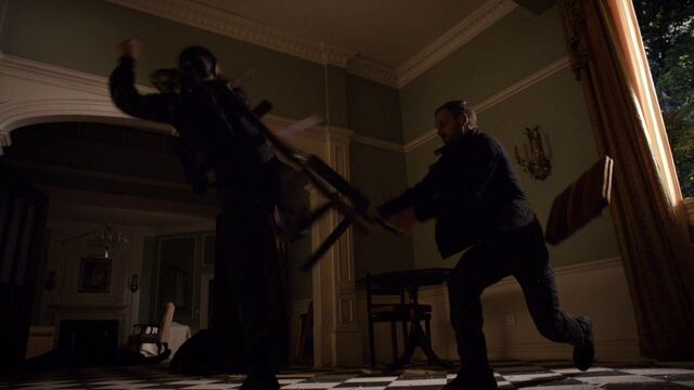 File:Lance-Hunter-fights-Scarlotti-soldier.jpg