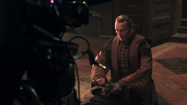 File:Scythe Daggers BTS.png