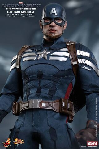 File:Cap Hot Toy 8.jpg