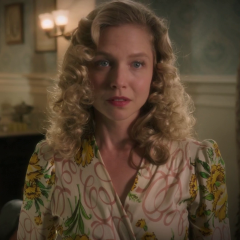 File:Molly Bowden.png