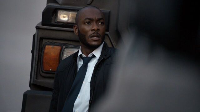 File:Antoine-Triplett-Escape-Episode-2.jpg