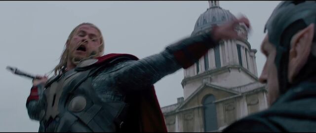 File:ThorFightsInLondon.jpg