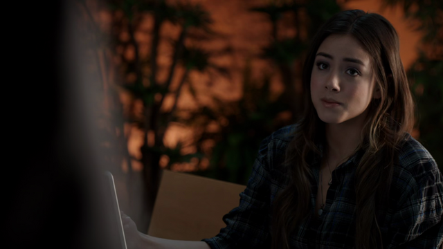 File:Skye sad.png