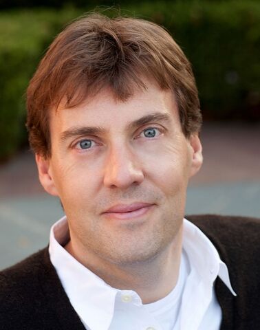 File:Miles Millar.jpg