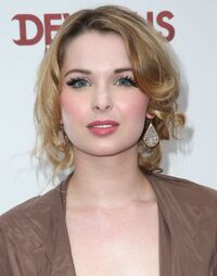Kirsten Prout