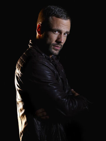 File:HunterSeason2.jpg
