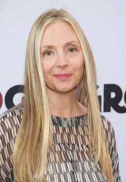 Hope Davis
