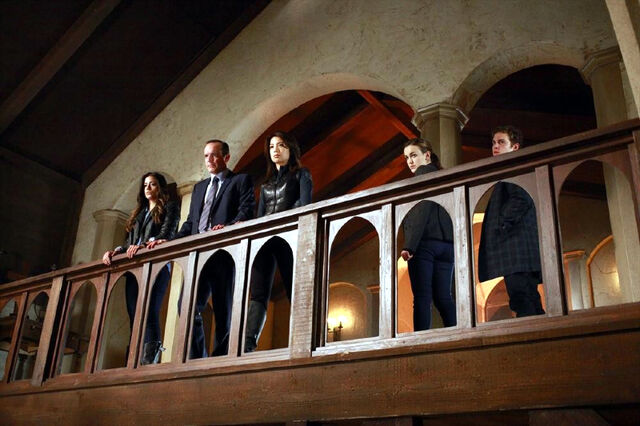 File:Agents of SHIELD The Well 14.jpg