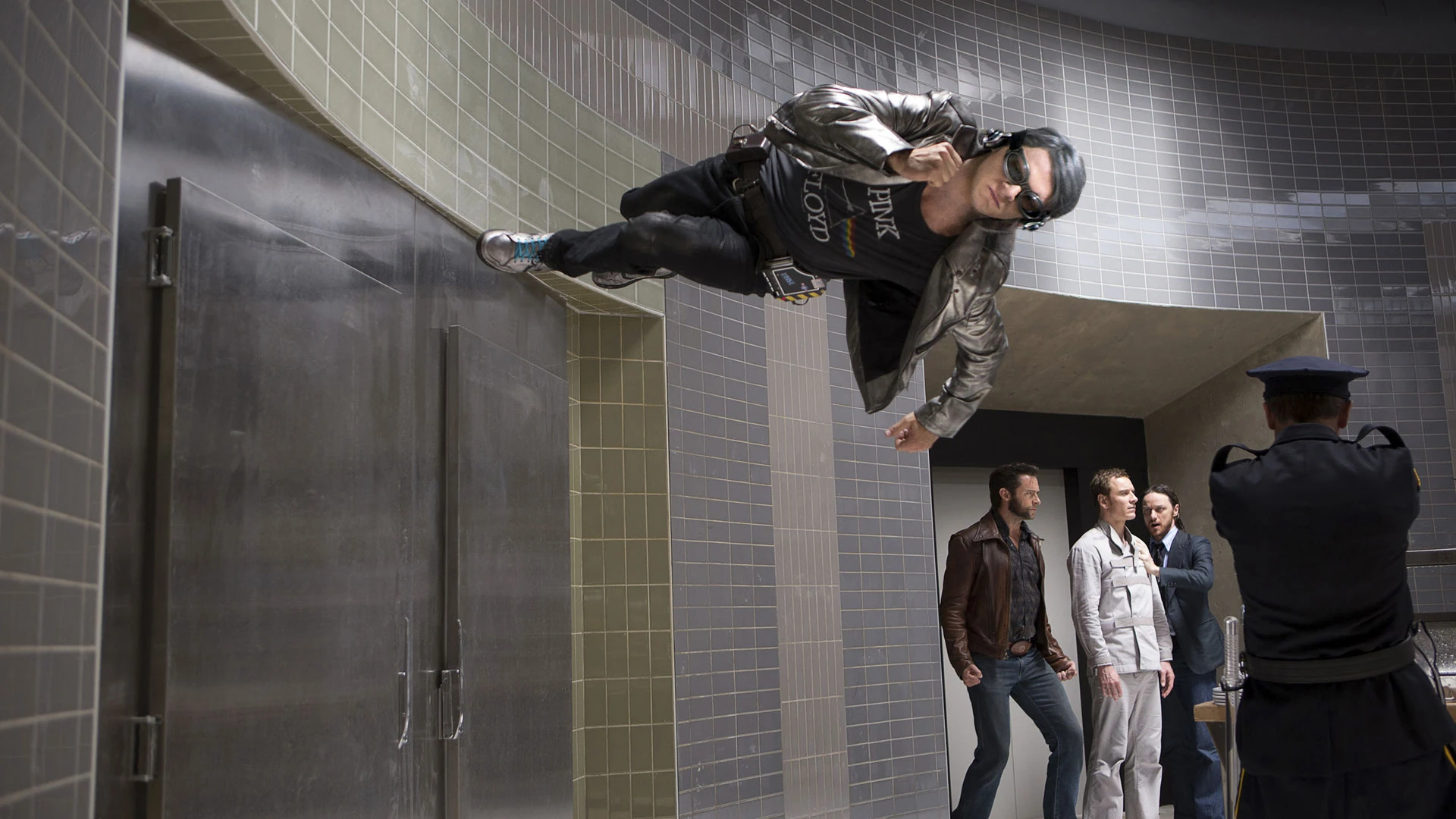 Image - Quicksilver Wall Running.jpg | Marvel Movies | FANDOM powered
