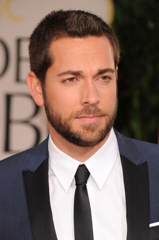 File:Zachary Levi.jpg