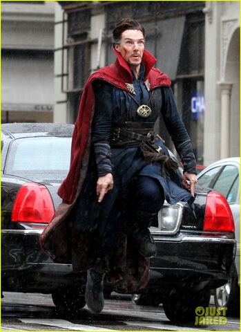 File:Doctor Strange Filming 32.jpg