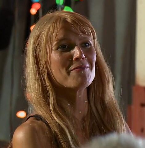 File:Gwyneth PaltrowIM3Set2.jpg