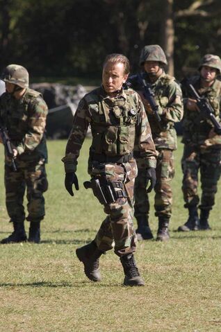 File:Blonsky in Camo.jpg