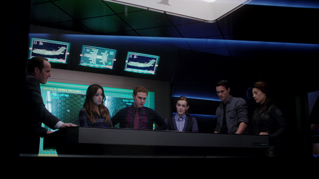 File:CoulsonsTeam1-AoSRepairs.png
