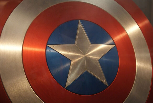 File:Capshieldclose up.jpg