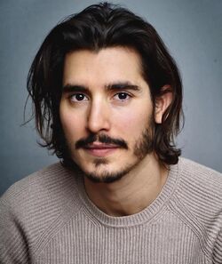Henry Zaga