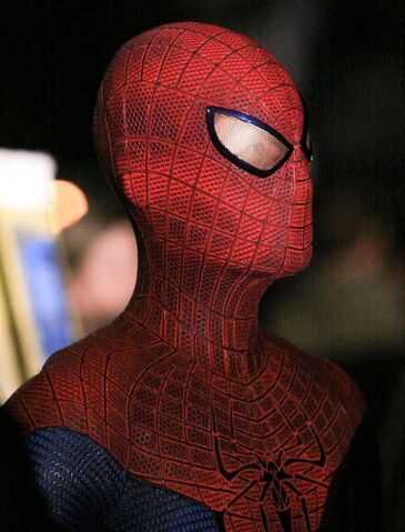 File:Andrew-Garfield-Preview-Pics-from-The-Amazing-Spider-Man-05.jpg
