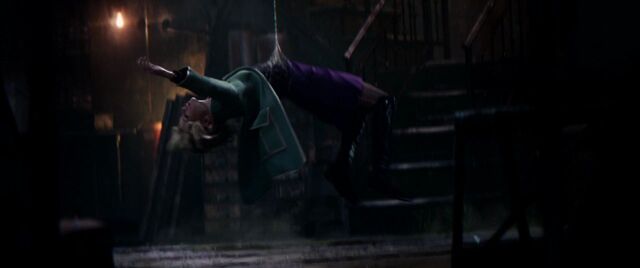 File:Gwen Death.jpg
