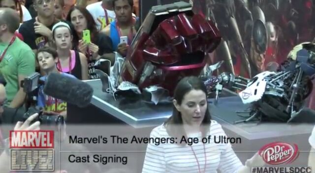 File:Hulkbuster Arm SDCC'14.jpg