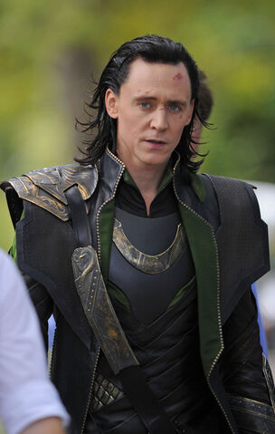 File:Loki+Scarlett+Johansson+Films+Avengers+2+UmoOBTsYSo1l.jpg