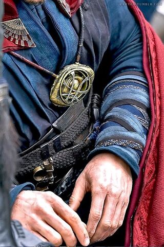 File:Doctor Strange Filming 86.jpg
