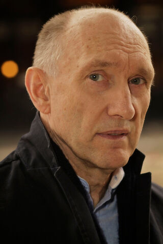 Fichier:Peter McRobbie.jpg