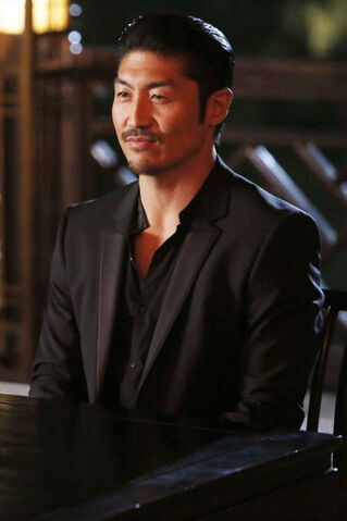 Fichier:Brian-tee-as-toshiro-mori-agents-of-shield-s2e6.jpg