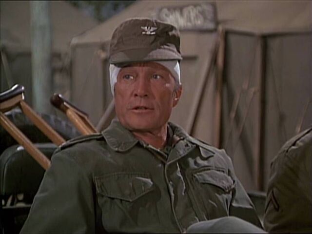 File:Colonel Chaffey-the gun.jpg