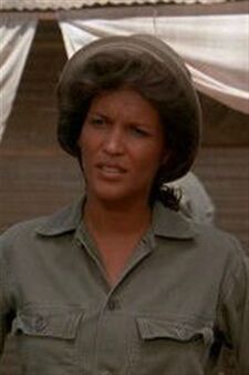 Gwen Farrell - MASH