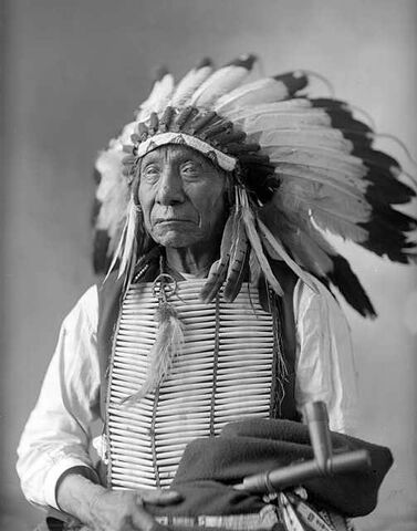 File:Chief-red-cloud.jpg