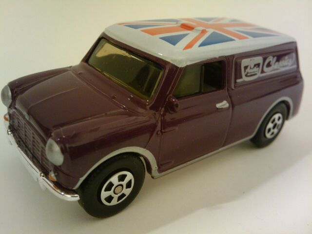 File:Superfast 65 Austin Mini Van.jpg
