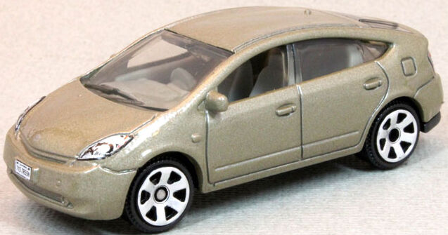 File:Toyota prius tan.jpg