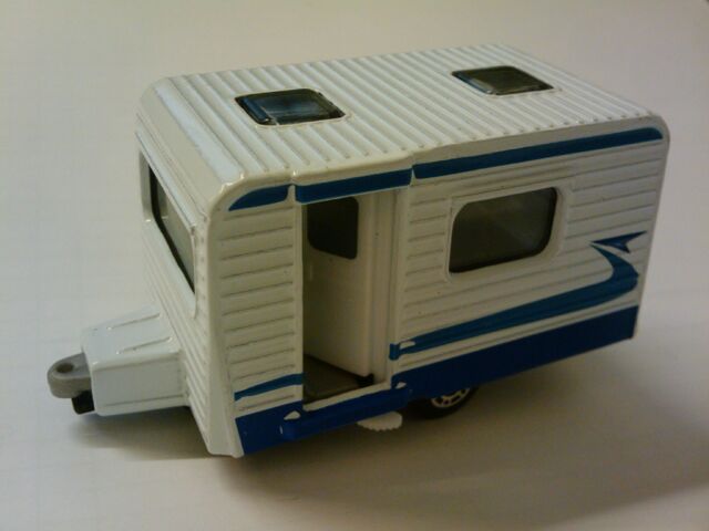 File:Camper white.jpg