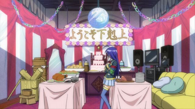 File:Medaka awaiting her opponents.jpg