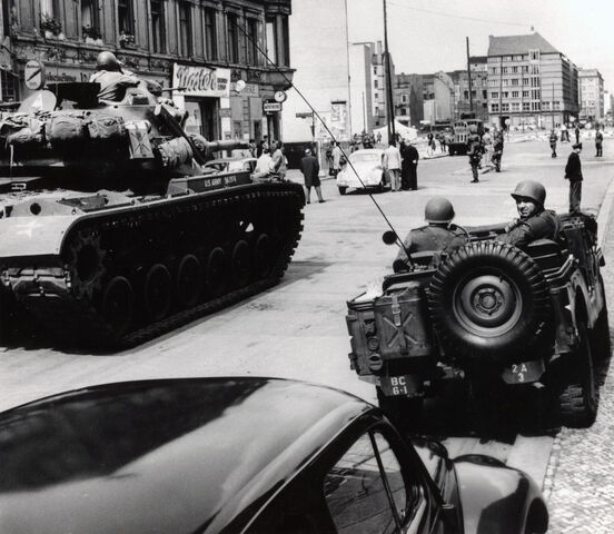 File:EUCOM Checkpoint Charlie Standoff 1961.jpg