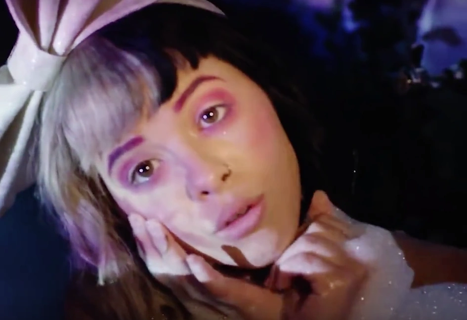 Image SoapMV8.png Melanie Martinez Wiki Fandom powered by Wikia