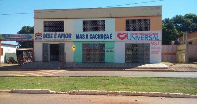 Arquivo:Bar do Araújo - Cachaça.jpg