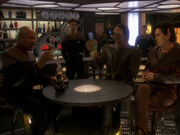 Sisko stellt Dukat auf die Probe.jpg