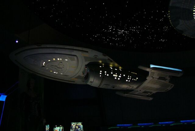 File:STTE-USS Voyager model.jpg