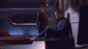 T'Pol verwundert über Archer.jpg