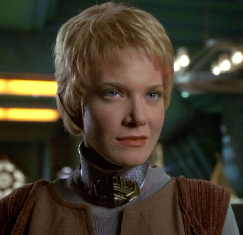 File:Kes with ilari talisman.jpg
