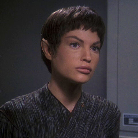 File:T'Pol, 2152.jpg