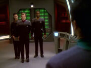 Sloan will Bashir zu Sternenbasis 53 bringen.jpg