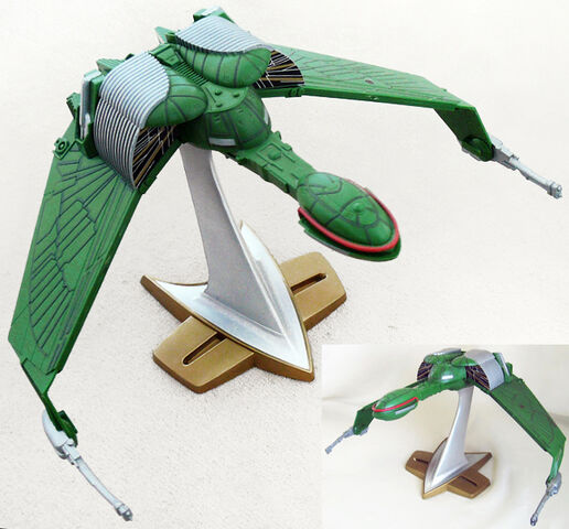File:Playmates Klingon Bird-of-Prey.jpg