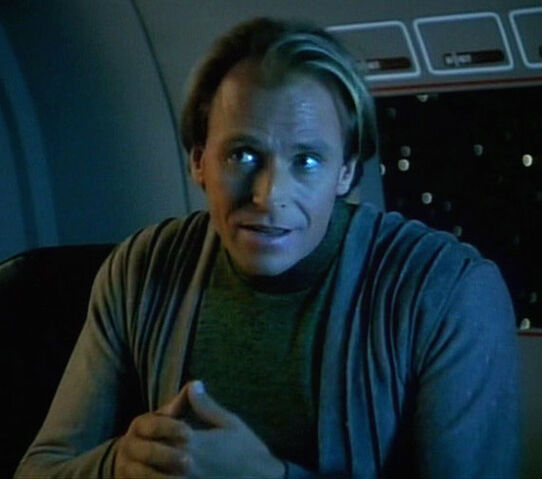 Файл:Q2-TNG-2.jpg