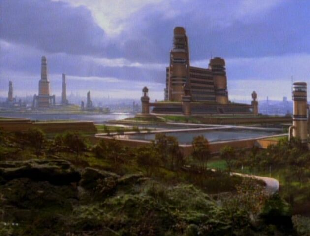 File:Trill-Mak'ala.jpg
