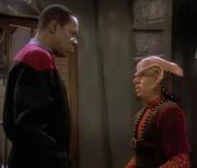 Nog convincing Sisko.jpg