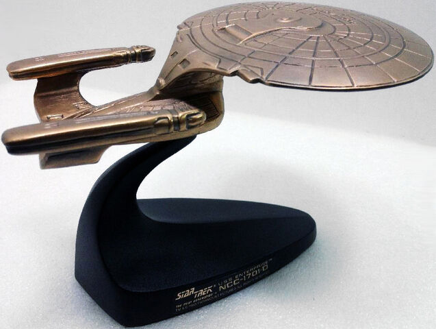 File:RS Owens USS Enterprise-D.jpg