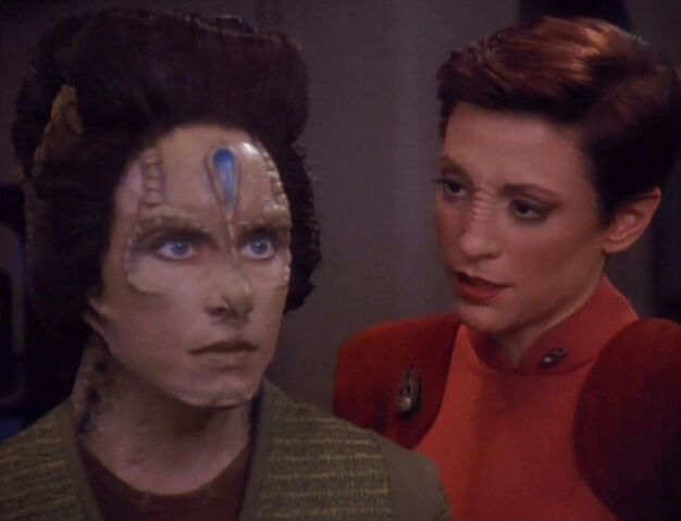 File:Dejar is revealed to be a member of the Obsidian Order.jpg